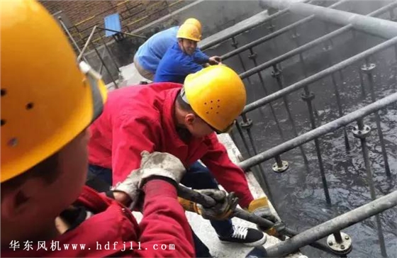 羅茨風(fēng)機(jī)脫硫風(fēng)機(jī) 曝氣.jpg 羅茨風(fēng)機(jī)脫硫風(fēng)機(jī) 曝氣.jpg