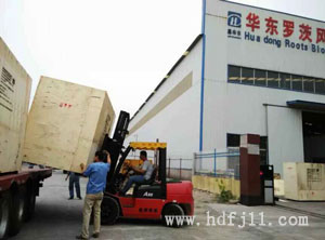 羅茨風(fēng)機裝車 羅茨風(fēng)機裝車