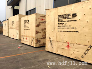 羅茨風(fēng)機包裝完畢 羅茨風(fēng)機包裝完畢