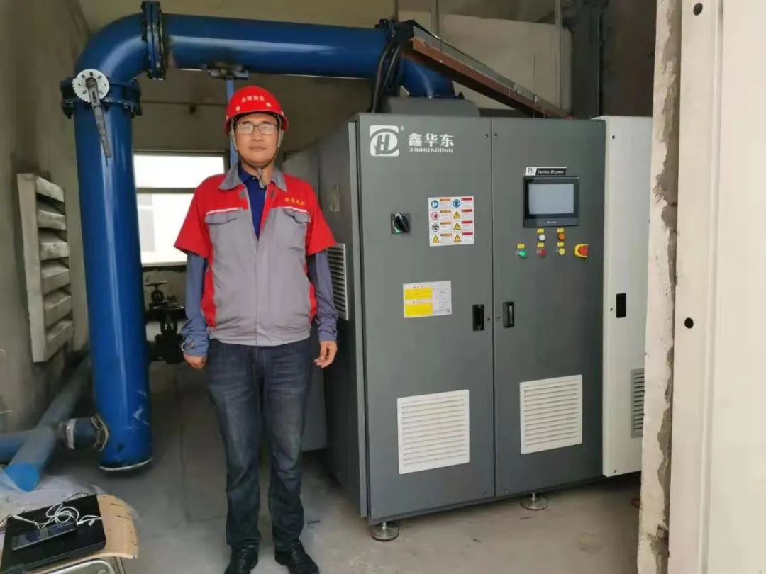 羅茨風(fēng)機現(xiàn)場